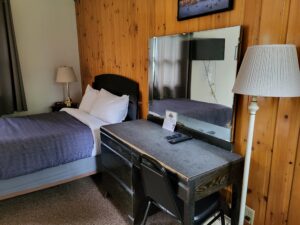 Pine Wood Motel Room 11